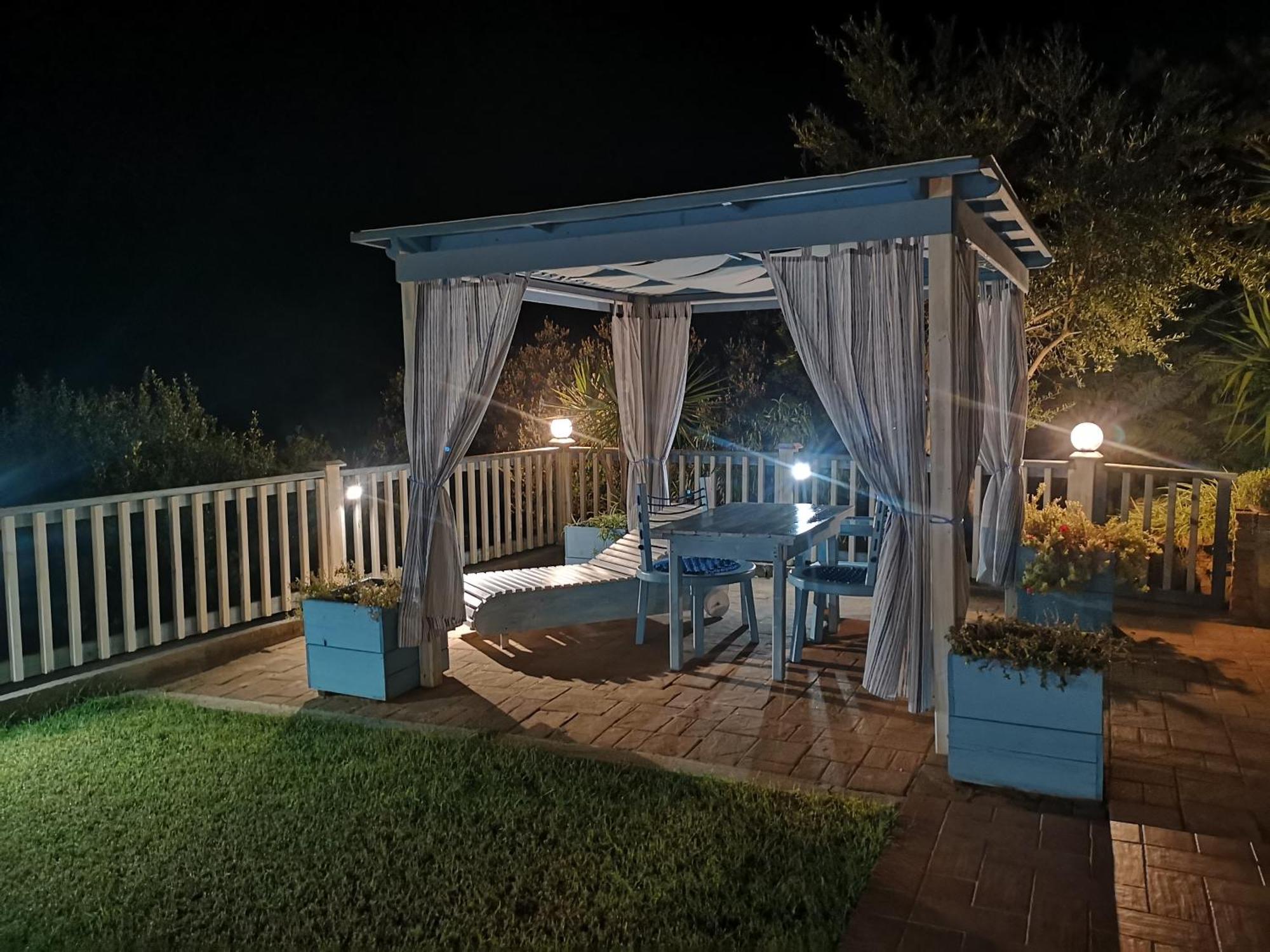 Nel Verde Del Villaggio - Casetta Celeste 贡内萨 外观 照片